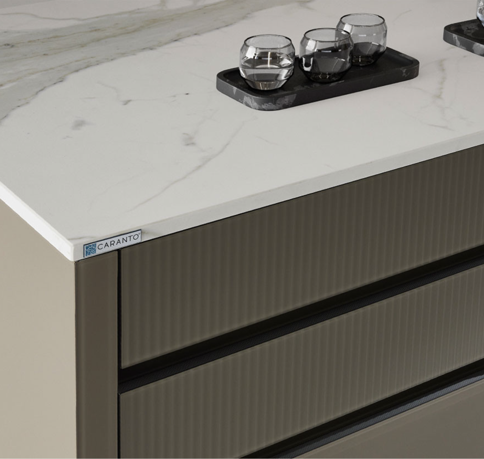 Cucina moderna con piano di lavoro Caranto Ker in ceramica